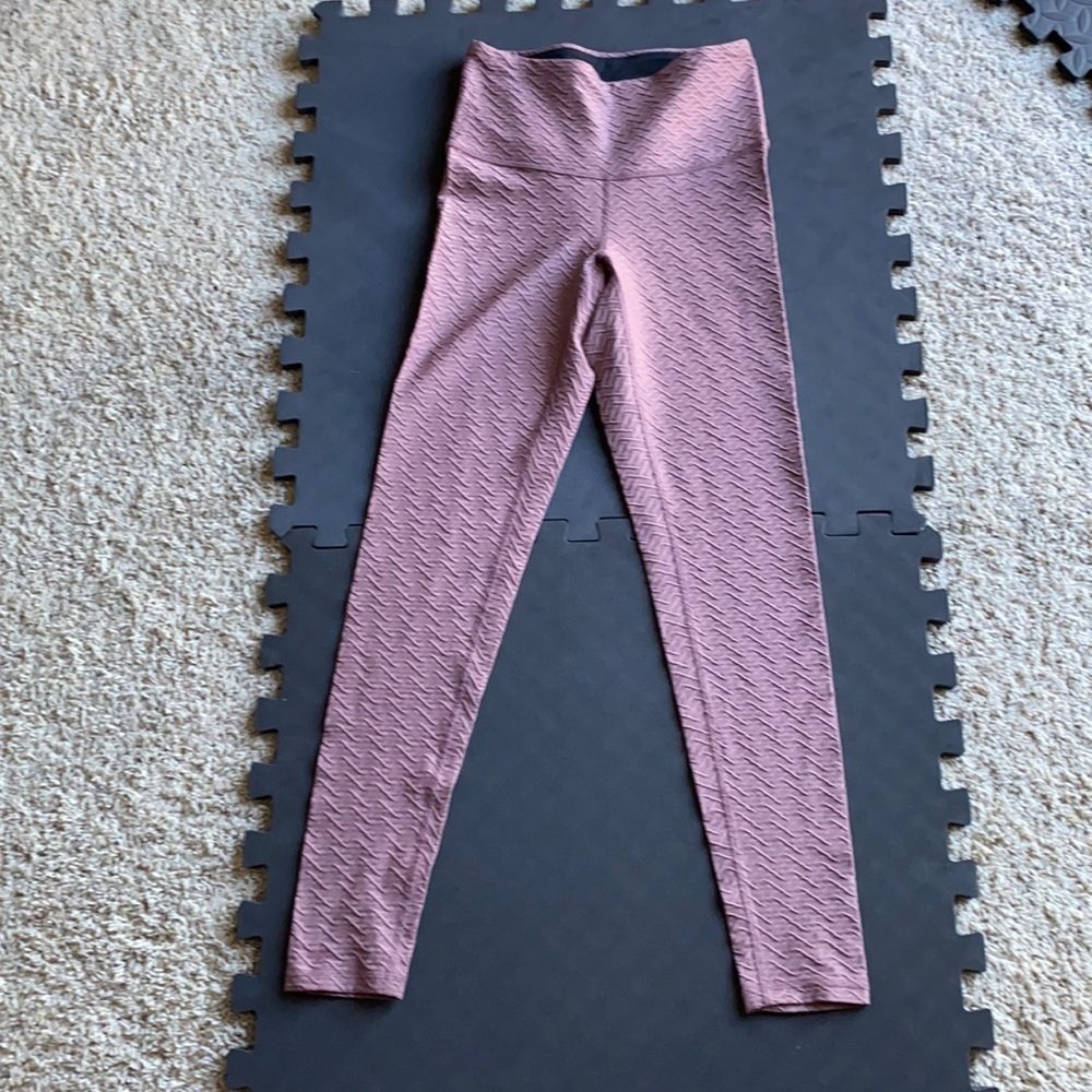 Lucy Textured Leggings
